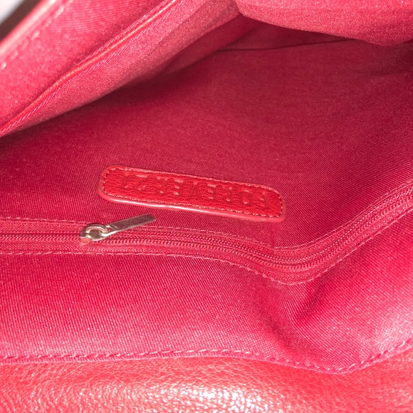 SOLD~ Rouge handbag - Picture 5 of 5